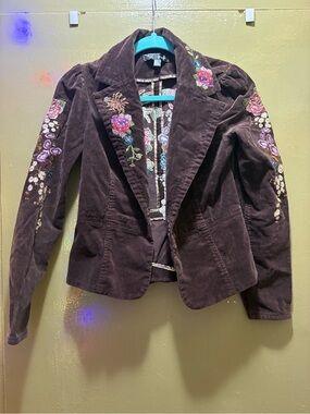 Brown Corduroy Blazer with Floral Embroidery